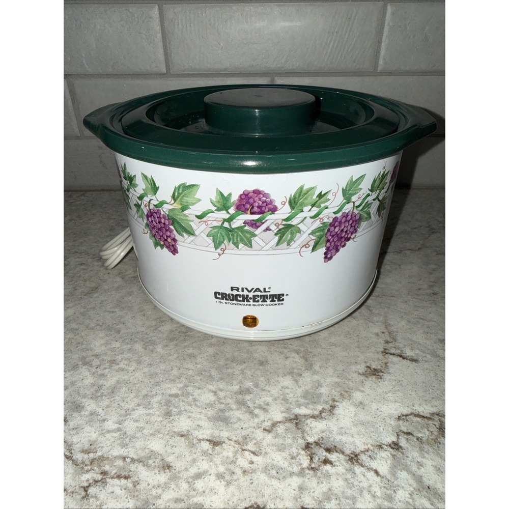 Rival Crock-Ette Green Purple Grapes 1 QT Stoneware Slow Cooker Works Vintage